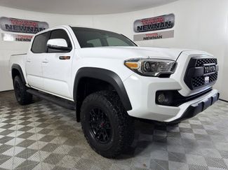 Used 2020 Toyota Tacoma TRD Off-Road w/ Technology Package video 1