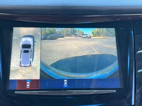 Used 2019 Cadillac Escalade ESV image 30