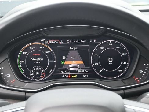 Used 2020 Audi Q5 e Premium Plus w/ Premium Plus Package AWD/4WD image 13