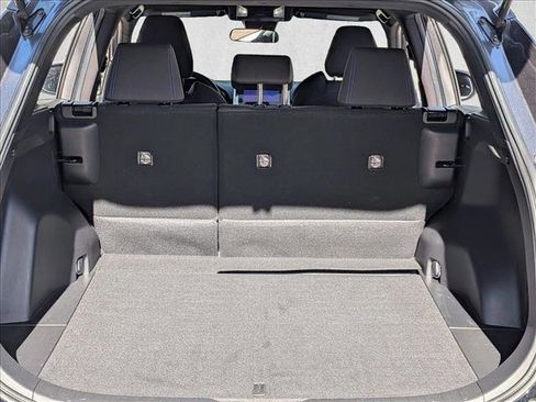 Used 2023 Toyota RAV4 SE image 6