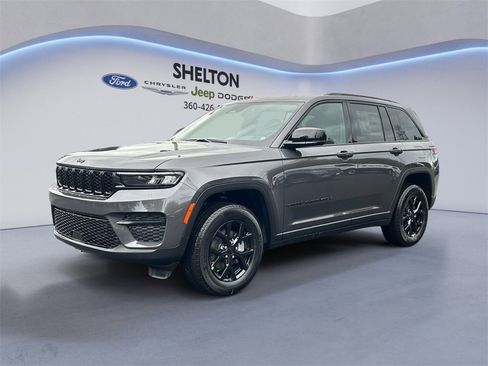 New 2025 Jeep Grand Cherokee image 1