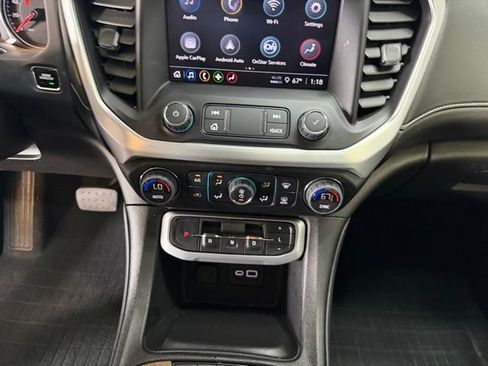 Used 2022 GMC Acadia SLE w/ Driver Convenience Package FWD image 31