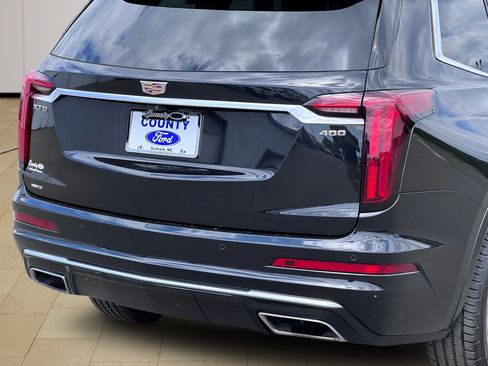 Used 2023 Cadillac XT6 Premium Luxury AWD/4WD image 45
