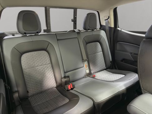 Used 2018 Chevrolet Colorado Z71 image 19