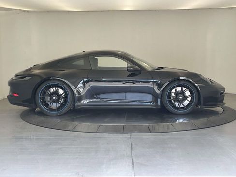 Used 2022 Porsche 911 GT3 image 8