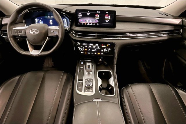 Used 2024 INFINITI QX60 Luxe AWD/4WD image 18