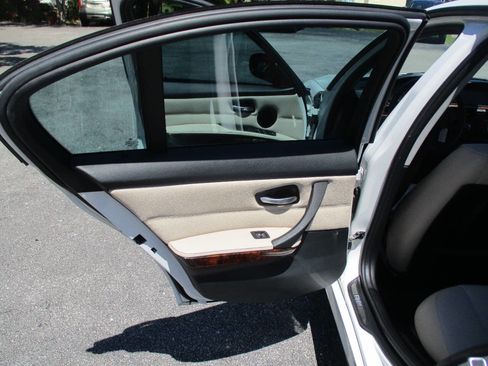 Used 2011 BMW 328i Sedan image 22