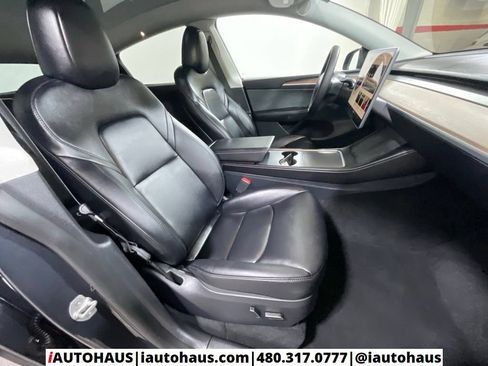 Used 2025 Tesla Model Y Long Range RWD image 23