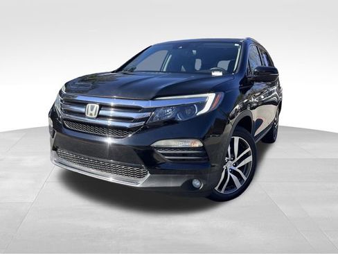 Used 2016 Honda Pilot Touring image 9