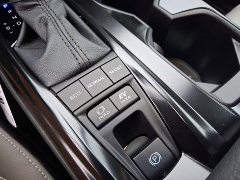 New 2026 Toyota Camry SE image 17