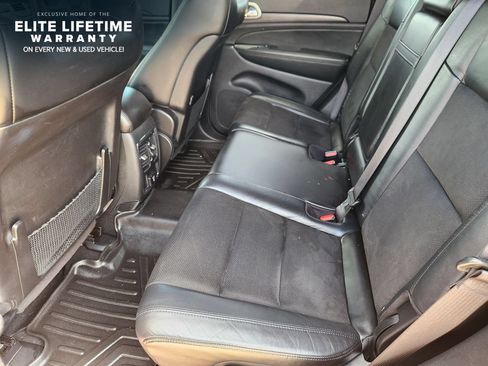 Used 2021 Jeep Grand Cherokee Laredo X RWD image 28