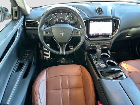 Used 2022 Maserati Ghibli Modena image 23