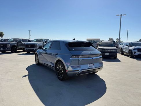 Used 2024 Hyundai Ioniq 5 Limited RWD image 2