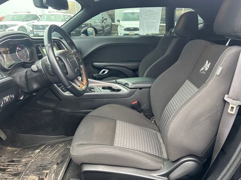 Used 2021 Dodge Challenger R/T Scat Pack w/ Dynamics Package image 5