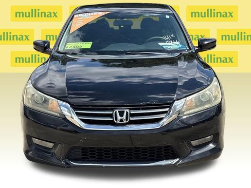 Used 2015 Honda Accord Sport image 14