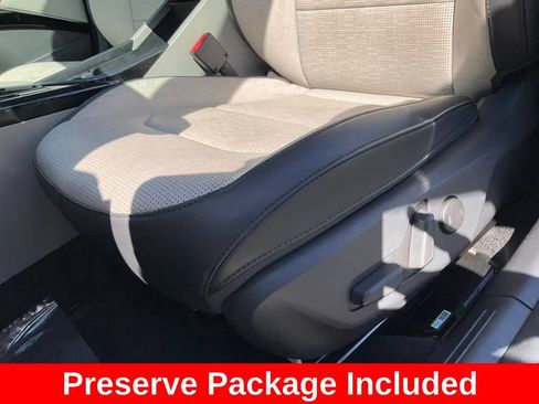 Used 2025 Kia Niro Wave w/ Wave Preserve Package FWD image 17