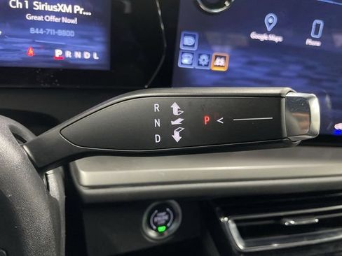 Certified 2025 Chevrolet Traverse LT AWD/4WD image 20