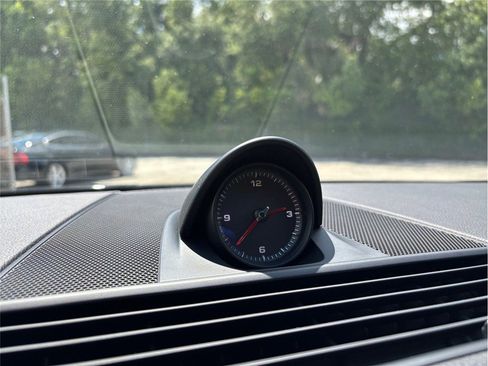 Used 2017 Porsche Panamera 4S image 37