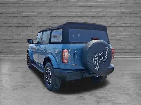Used 2022 Ford Bronco Outer Banks AWD/4WD image 9
