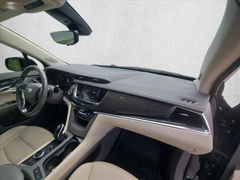 Used 2020 Cadillac XT6 Premium Luxury FWD image 23