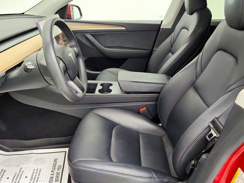 Used 2025 Tesla Model Y Long Range AWD/4WD image 23