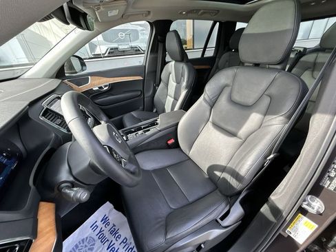 Certified 2023 Volvo XC90 B6 Plus w/ Protection Package AWD/4WD image 15