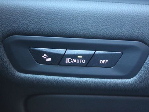 New 2026 BMW X5 xDrive50e w/ Climate Comfort Package image 52