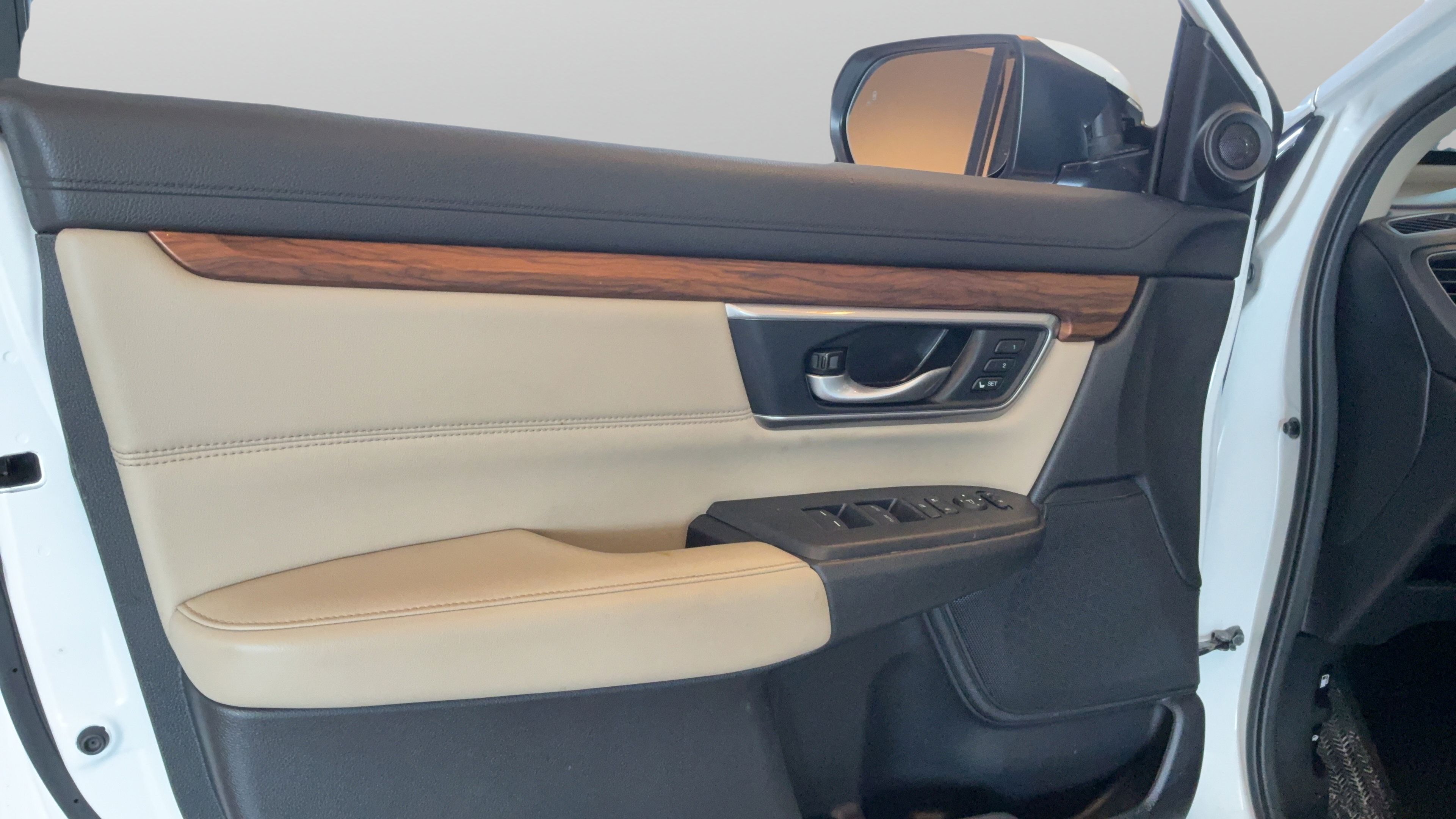 Used 2022 Honda CR-V EX-L image 25