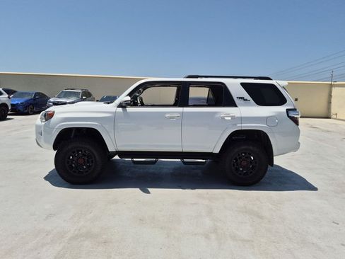 Used 2024 Toyota 4Runner TRD Off-Road Premium w/ TRD Black Wheel Package (TMS) AWD/4WD image 8