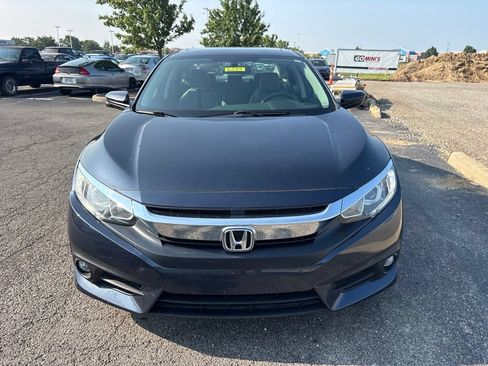 Used 2016 Honda Civic EX-T image 2