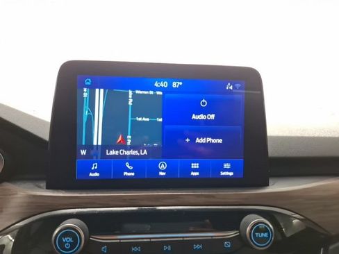 Used 2020 Ford Escape Titanium AWD/4WD image 24