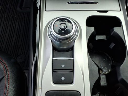 Used 2024 Ford Explorer ST-Line w/ Class IV Trailer Tow Package image 17