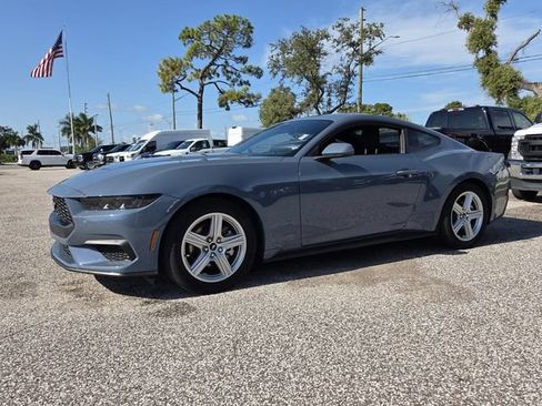 Used 2026 Ford Mustang Coupe RWD image 4