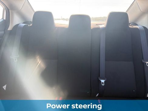 Used 2025 Nissan Sentra SV FWD image 9
