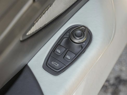 New 2025 Aston Martin V8 Vantage Coupe image 31