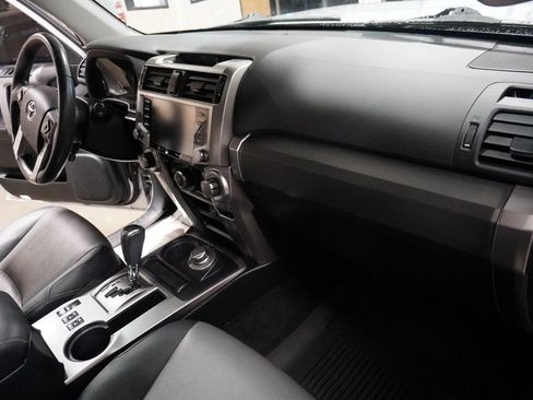 Used 2022 Toyota 4Runner SR5 Premium w/ Moonroof Package AWD/4WD image 13