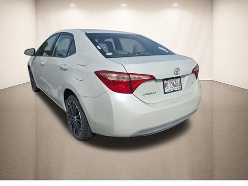 Used 2017 Toyota Corolla LE image 7