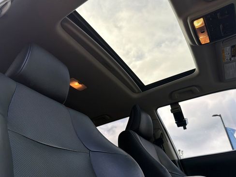 Used 2018 Toyota 4Runner Limited image 18