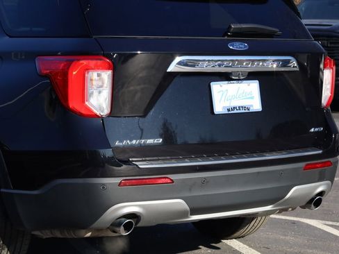 Used 2022 Ford Explorer Limited image 7