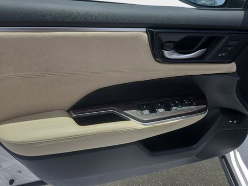 Used 2018 Honda Clarity Touring image 27