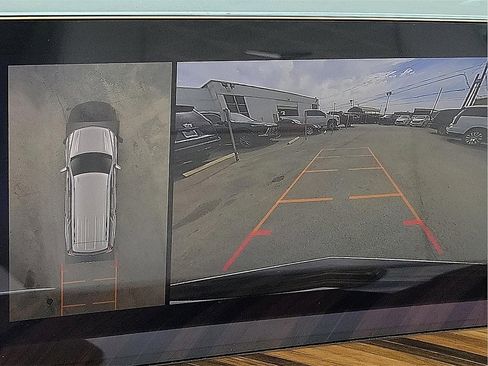 New 2026 Cadillac Escalade Platinum Sport w/ LPO, Floor Liner Package image 18