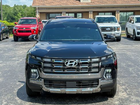 Used 2026 Hyundai Santa Cruz Limited AWD/4WD image 4
