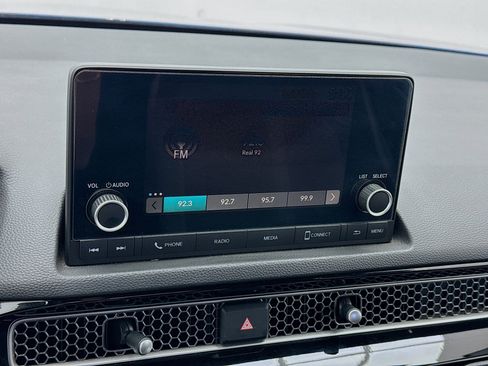 Used 2023 Honda Civic Sport image 11