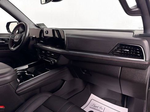 Used 2025 Chevrolet Tahoe RST w/ Comfort Package image 32