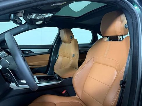 New 2024 Jaguar XF R-Dynamic SE AWD/4WD image 6
