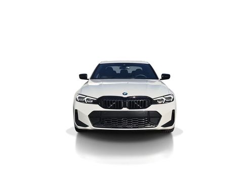 Used 2025 BMW 330i Sedan w/ M Sport Package RWD image 3