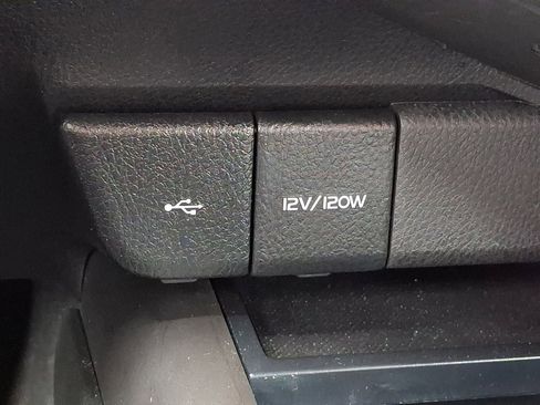 Used 2022 Toyota Camry SE image 22