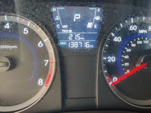 Used 2012 Hyundai Accent GLS w/ Premium Pkg 3 image 9