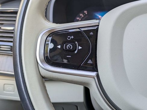 Used 2023 Volvo XC90 B6 Ultimate w/ Protection Package Premier AWD/4WD image 27