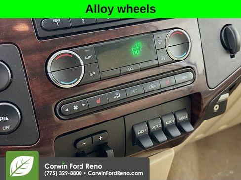 Used 2009 Ford F350 Lariat image 14